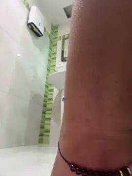 Hannagarces' Webcam Show