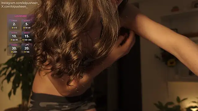 JulietteDee's Webcam Show