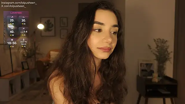 JulietteDee's Live Chat Room