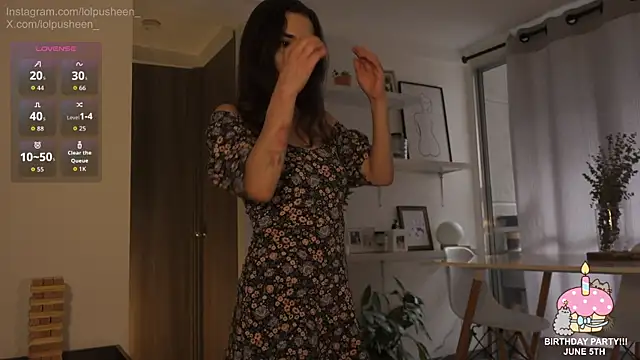 غرفة دردشة JulietteDee المباشرة
