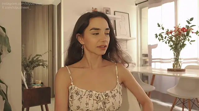 צ'אט XXX בשידור חי של JulietteDee