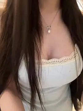 Uizzq3u- Show in webcam