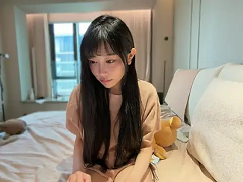 Uizzq3u- Show in webcam