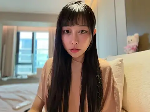โชว์เว็บแคมของ Uizzq3u-