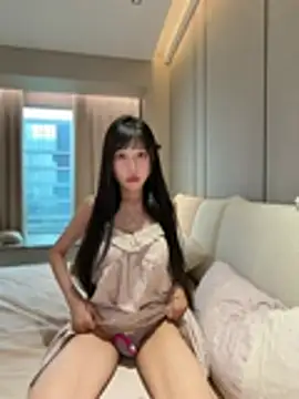 Uizzq3u- Webcam show