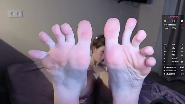 JalevaKitties2's Webcam Show