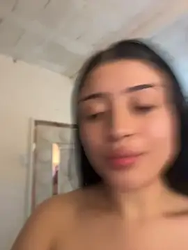 lucianaroy's Live XXX Chat