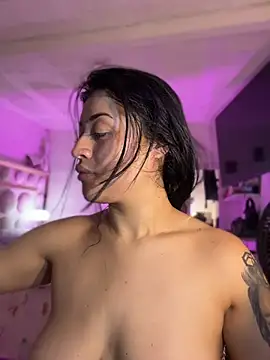 lucianaroy 라이브 XXX 채팅