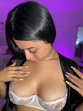 lucianaroy Live XXX-Chat