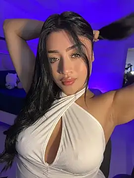lucianaroy 网络视讯表演