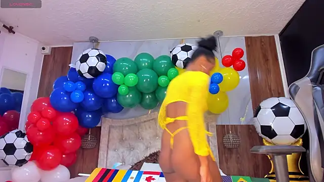lia_16's Webcam Show
