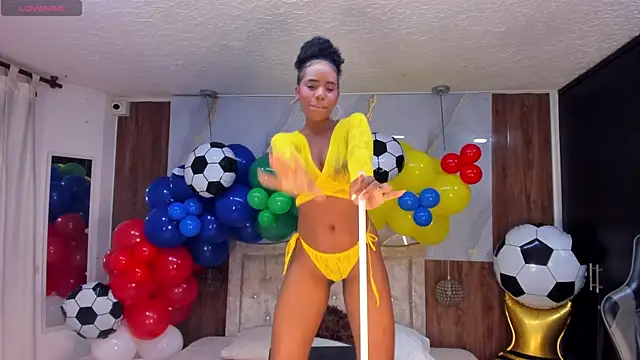 lia_16's Webcam Show