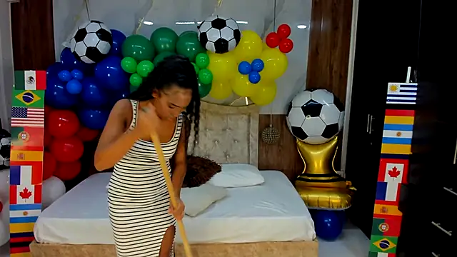 lia_16's Webcam Show