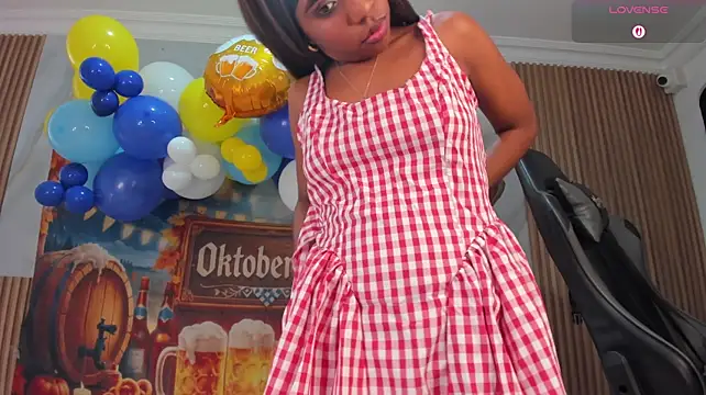 lia_16's Webcam Show