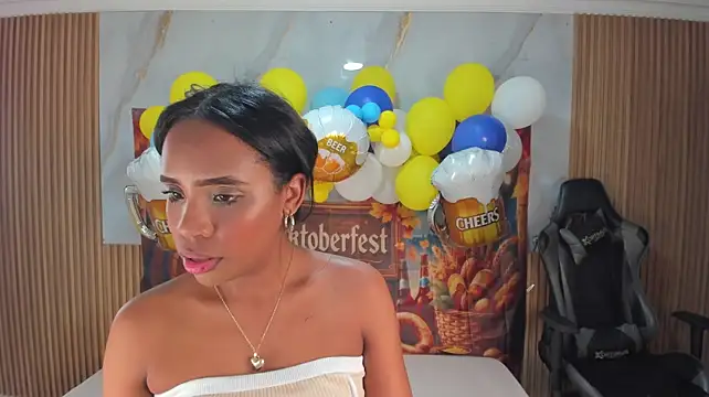 lia_16 Show Webcam
