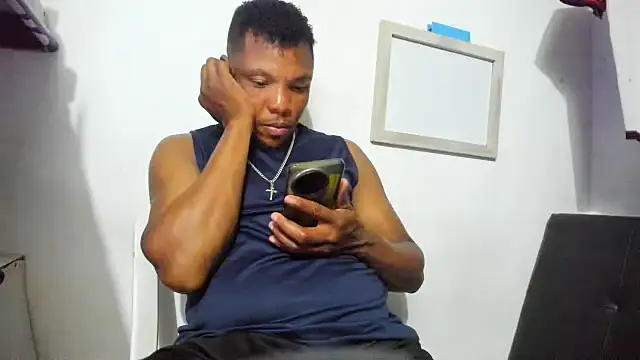 hugo3918_ Show Webcam