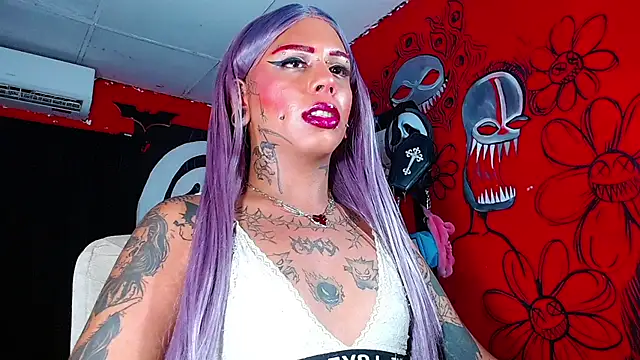 Monstermarcelinx Show in webcam
