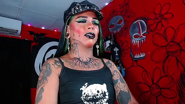 Monstermarcelinx webkamerás műsora