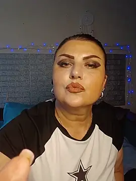 kataleya94 élő XXX-chatje