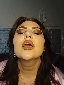 צ'אט XXX בשידור חי של kataleya94