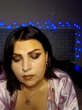 kataleya94 Adlı Modelin Canlı XXX Sohbeti