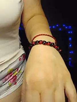Show modela kataleya94 na web-kameri