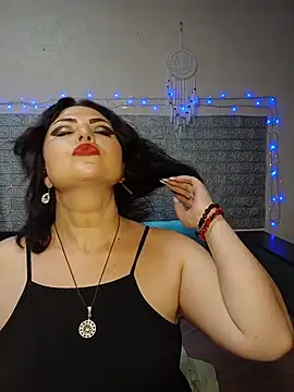 צ'אט XXX בשידור חי של kataleya94