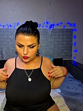 kataleya94 Adlı Modelin Canlı XXX Sohbeti
