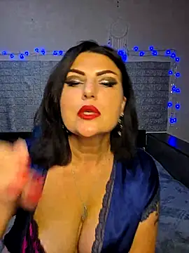 kataleya94 Adlı Modelin Canlı XXX Sohbeti