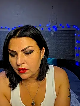 kataleya94: απευθείας συνομιλία ΧΧΧ