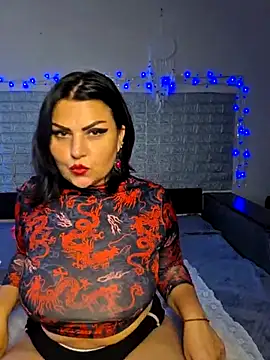 kataleya94 Adlı Modelin Canlı XXX Sohbeti