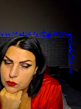kataleya94 Adlı Modelin Canlı XXX Sohbeti