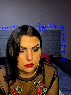 kataleya94 Adlı Modelin Canlı XXX Sohbeti