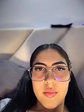 Pertunjukan Kamera Web I_AM_SOPHIE_