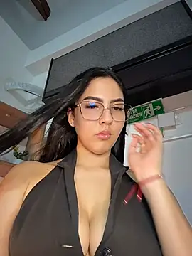 הופעת וובקאם של I_AM_SOPHIE_