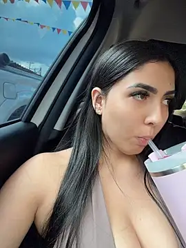 הופעת וובקאם של I_AM_SOPHIE_