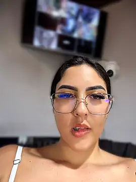 I_AM_SOPHIE_n Webbikameraesitys