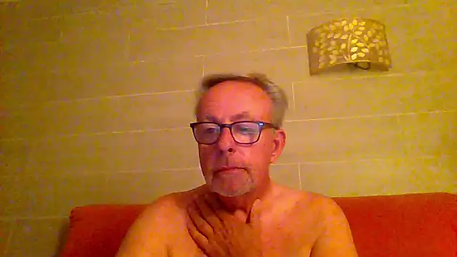 tuggy59 网络视讯表演