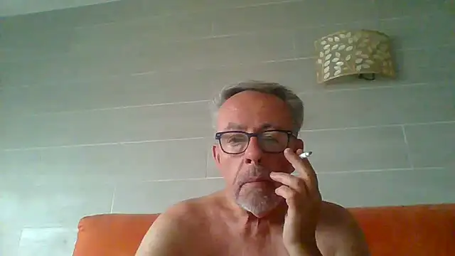 Pokazy przed kamerką – tuggy59