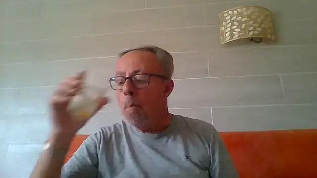 tuggy59 Adlı Modelin Web Kamerası Şovu