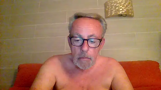 tuggy59 live XXX chat