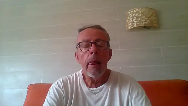 tuggy59's Webcam Show