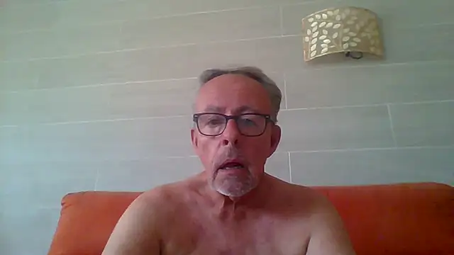 tuggy59's Webcam Show