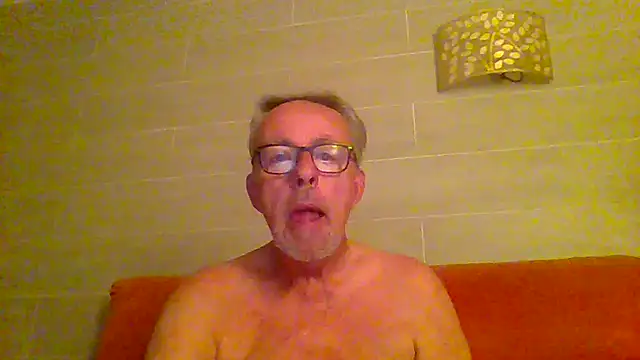 tuggy59's Webcam Show