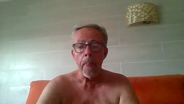 tuggy59: διαδικτυακό σόου στην κάμερα