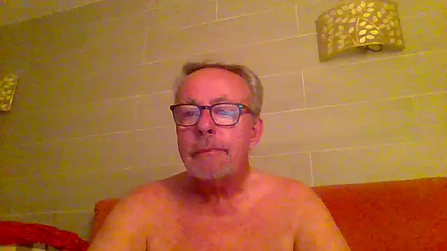 tuggy59 Show in webcam