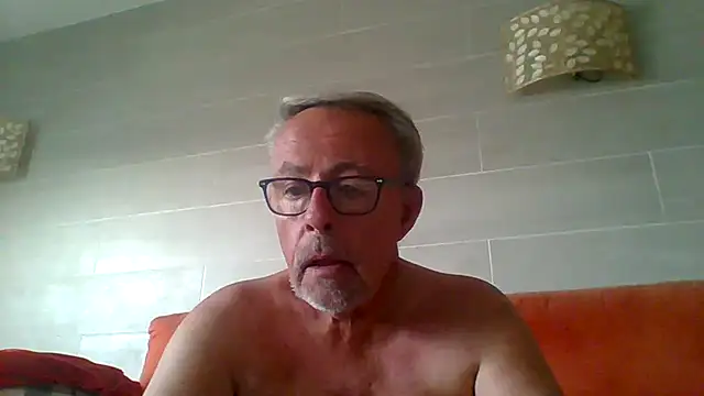 Show modela tuggy59 na web-kameri