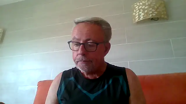 tuggy59's Webcam Show