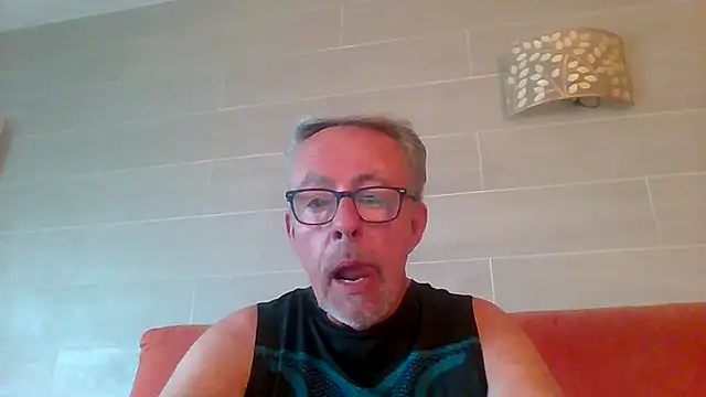 tuggy59's Webcam Show