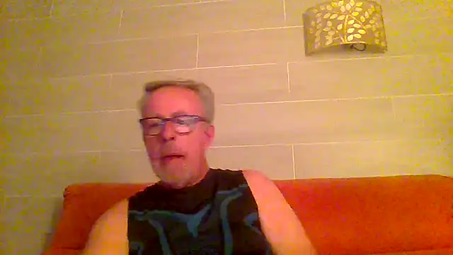 tuggy59's Webcam Show